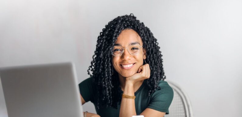 Zatrudniasz pracowników? Oto najważniejsze obowiązki kadrowo-płacowe w pigułce